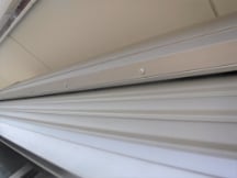 シャッター 隙間補修・施工 施工前