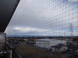 ベランダ 防鳥ネット設置完了