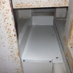 7階防火扉上部 侵入防止完了